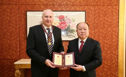 軟控專家Karol Vanko獲國家友誼獎(jiǎng)